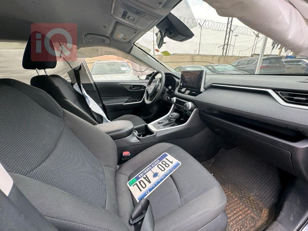 تويوتا راف 4